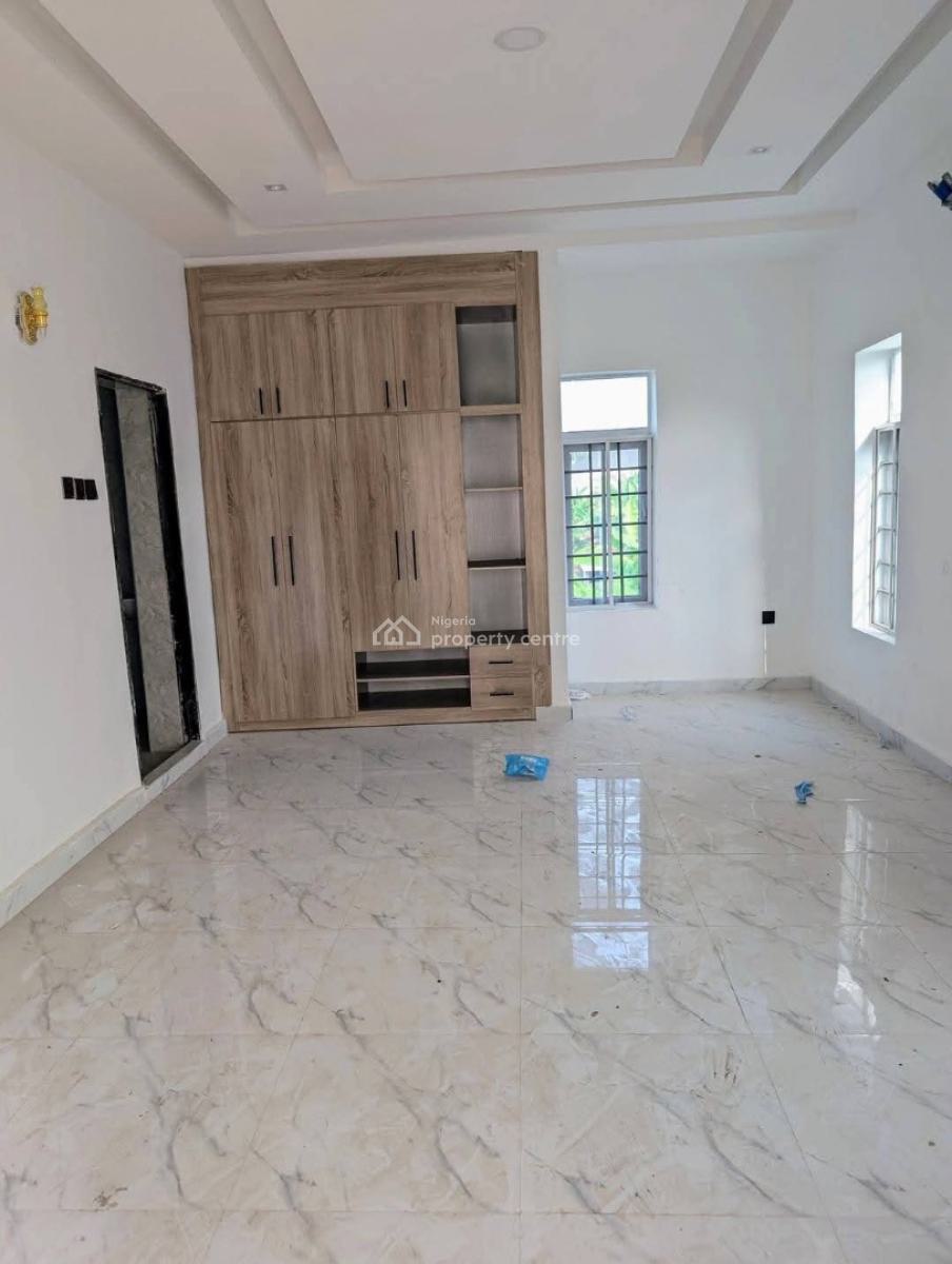 Luxurious Two Units of Four (4) Bedroom Duplex, Off Oron Road, Uyo, Akwa Ibom, Semi-detached Duplex for Sale