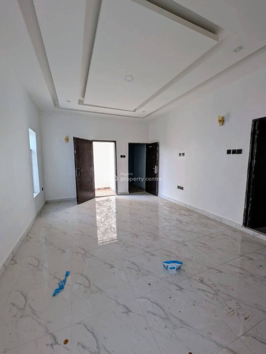 Luxurious Two Units of Four (4) Bedroom Duplex, Off Oron Road, Uyo, Akwa Ibom, Semi-detached Duplex for Sale