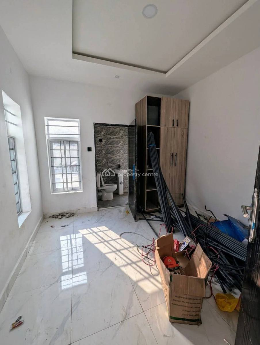 Luxurious Two Units of Four (4) Bedroom Duplex, Off Oron Road, Uyo, Akwa Ibom, Semi-detached Duplex for Sale