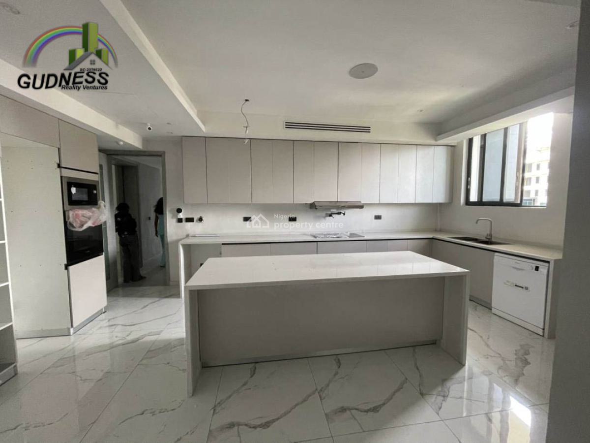 Luxurious 4 Bedroom Apartment with Amazing Features, Ikoyi, Lagos, Flat / Apartment for Sale