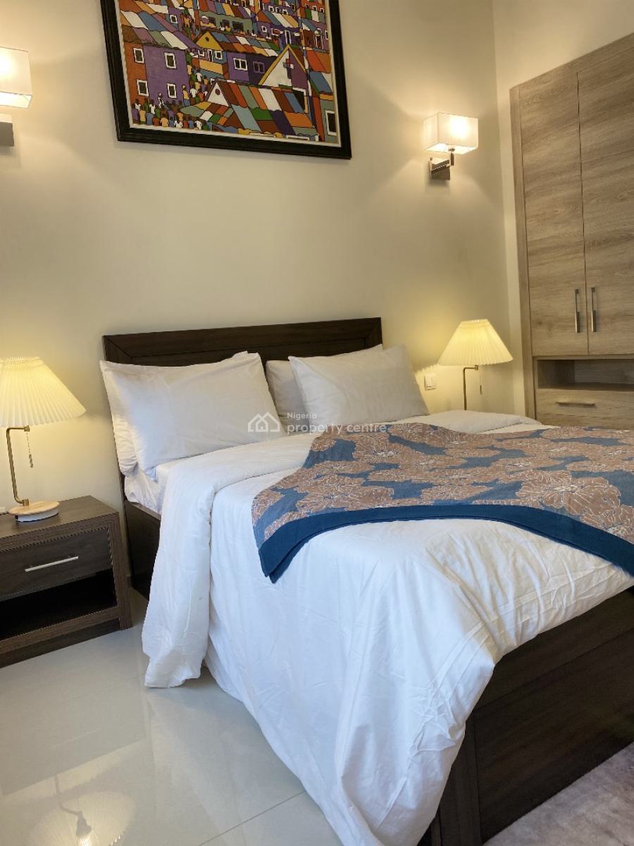 Exclusive 3 Bedroom Apartment, Off Bourdillon Road, Ikoyi, Lagos, Flat / Apartment Short Let