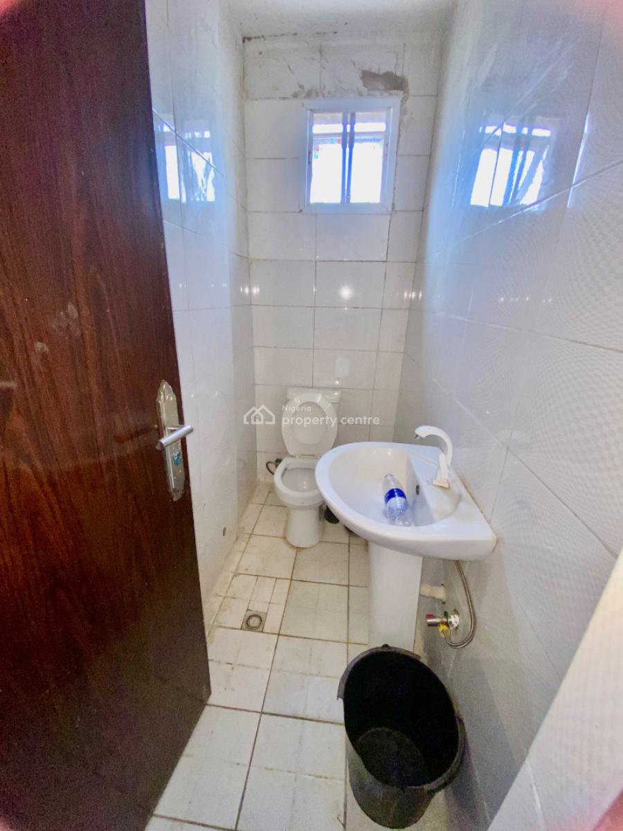 Very Massive and Spacious Two (2) Bedroom Apartment, Rockville Estate, Apo, Abuja, Flat / Apartment for Rent