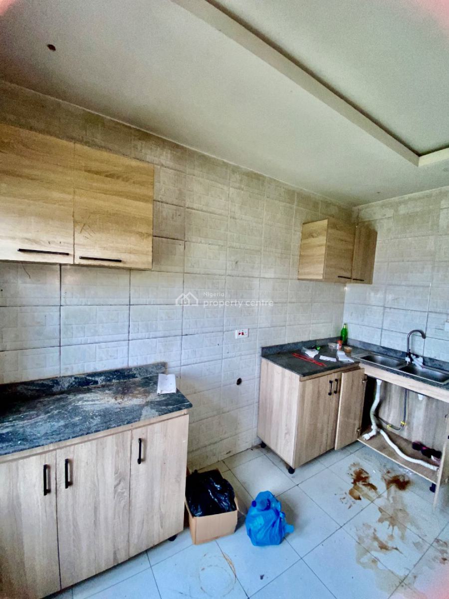 Very Massive and Spacious Two (2) Bedroom Apartment, Rockville Estate, Apo, Abuja, Flat / Apartment for Rent