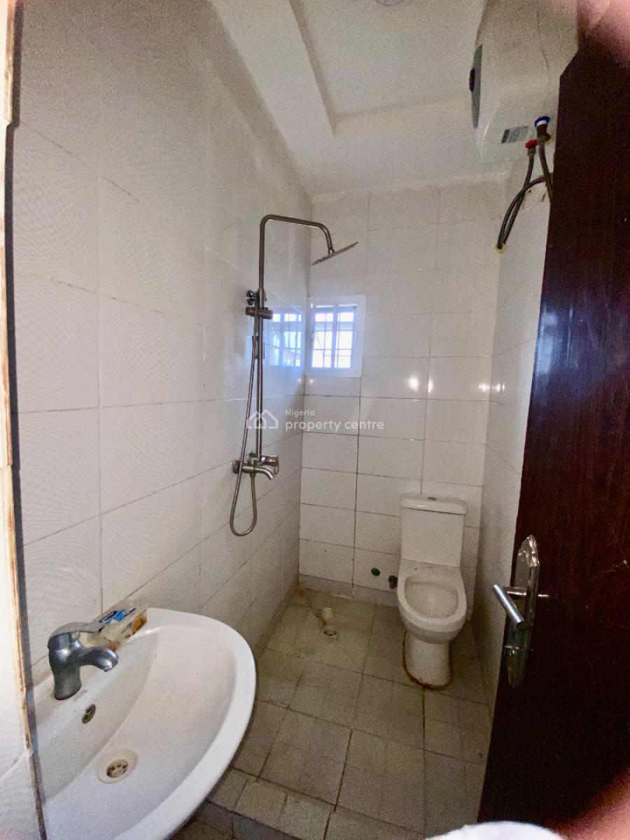 Very Massive and Spacious Two (2) Bedroom Apartment, Rockville Estate, Apo, Abuja, Flat / Apartment for Rent