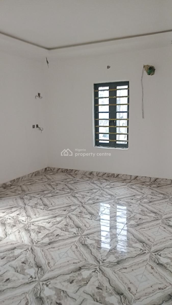 Newly Built 2-bedroom Flat, Alagomeji, Yaba, Lagos, Flat / Apartment for Rent