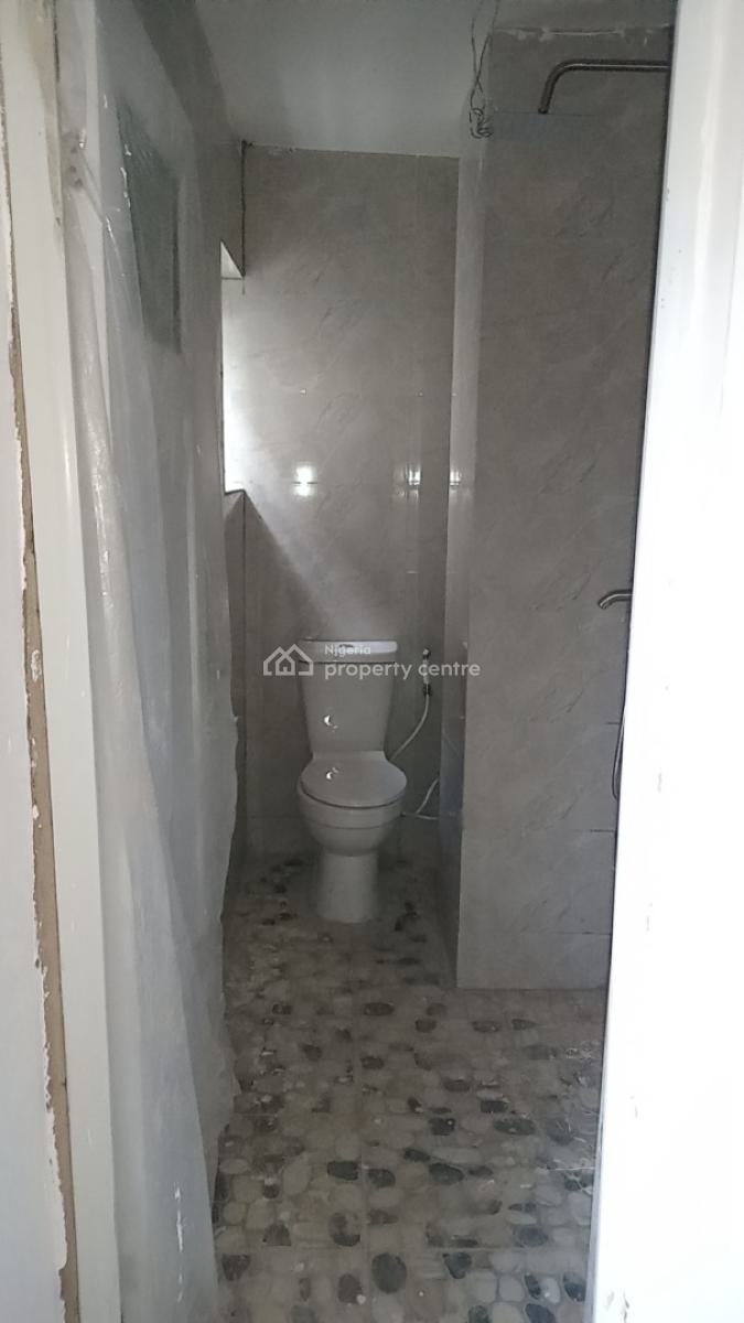 Newly Built 2-bedroom Flat, Alagomeji, Yaba, Lagos, Flat / Apartment for Rent