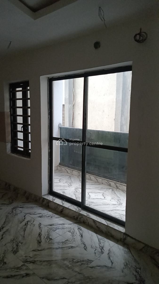Newly Built 2-bedroom Flat, Alagomeji, Yaba, Lagos, Flat / Apartment for Rent