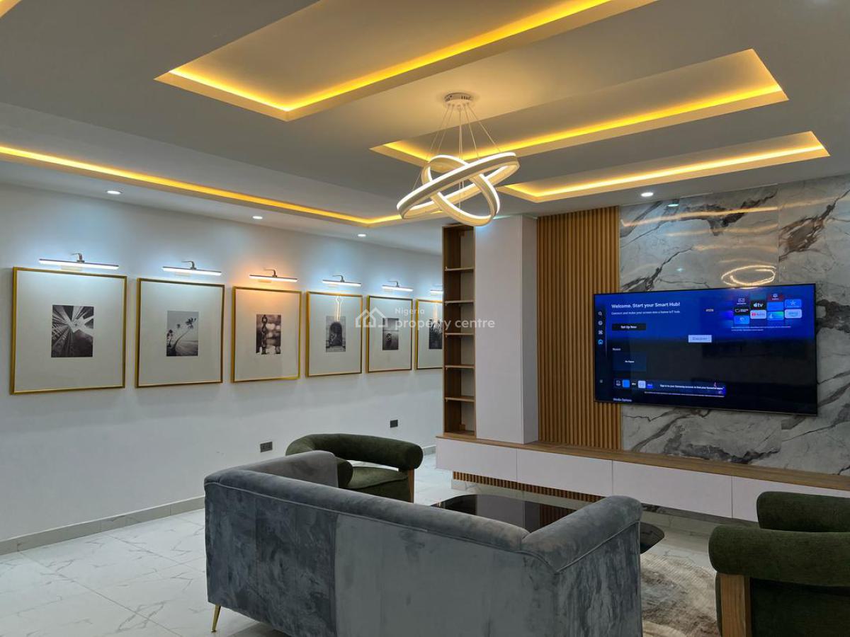 Luxury 3 Bedrooms Apartment (3rd Floor) with Pool, Ikeja Gra, Ikeja, Lagos, Flat / Apartment Short Let