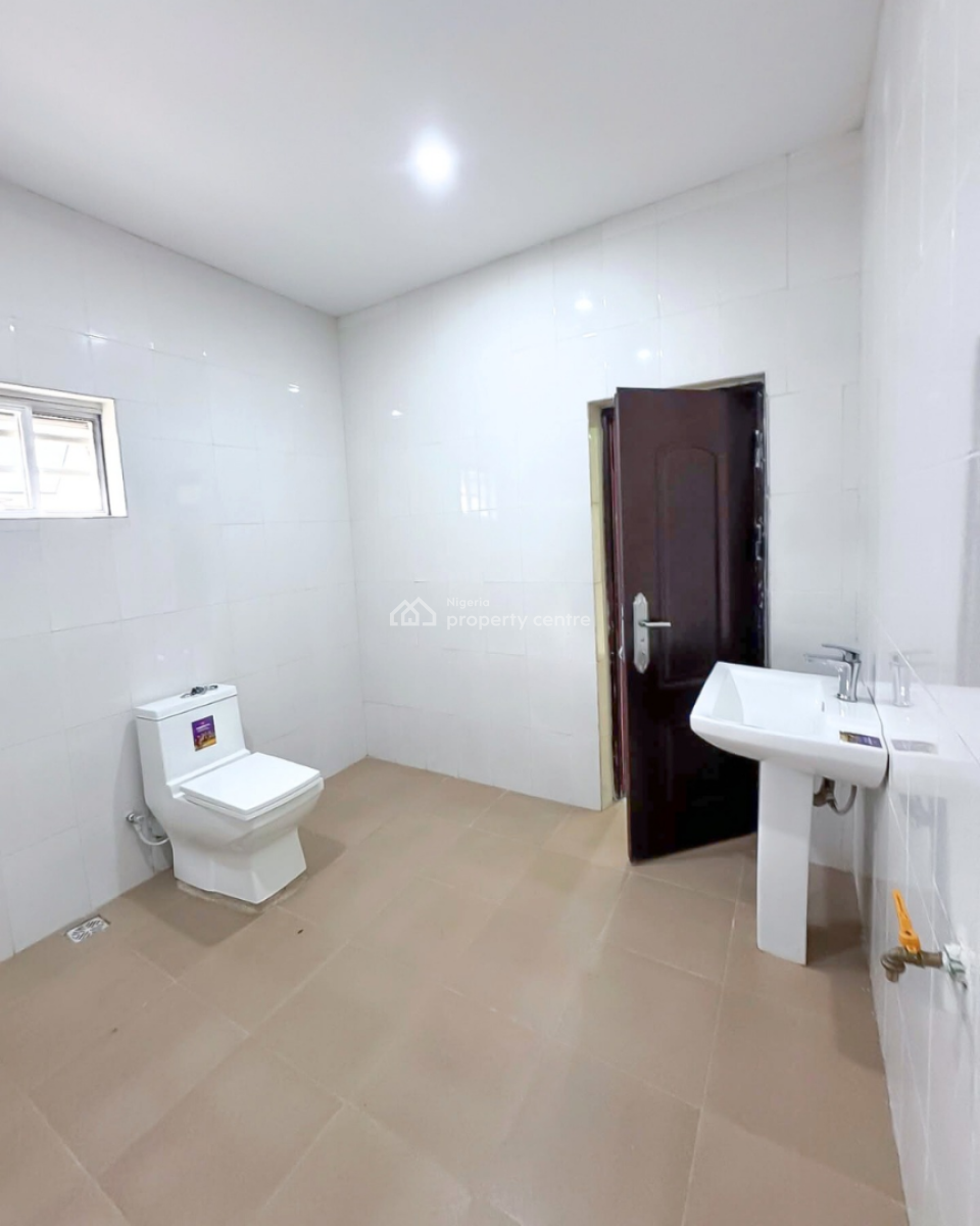 4 Bedroom Duplex with 4 Rooms Bq in an Expensive Estate, Naf Harmony Estate, Eliozu, Port Harcourt, Rivers, Detached Duplex for Sale