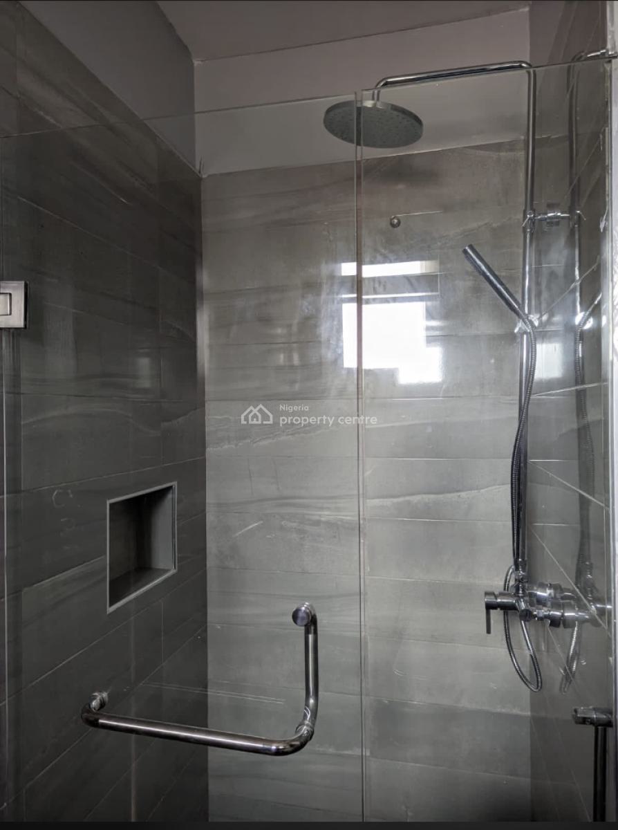 4 Bedroom Maisonette Apartment, Lekki Phase 1, Lekki, Lagos, Flat / Apartment for Rent