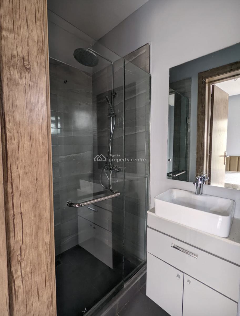 4 Bedroom Maisonette Apartment, Lekki Phase 1, Lekki, Lagos, Flat / Apartment for Rent