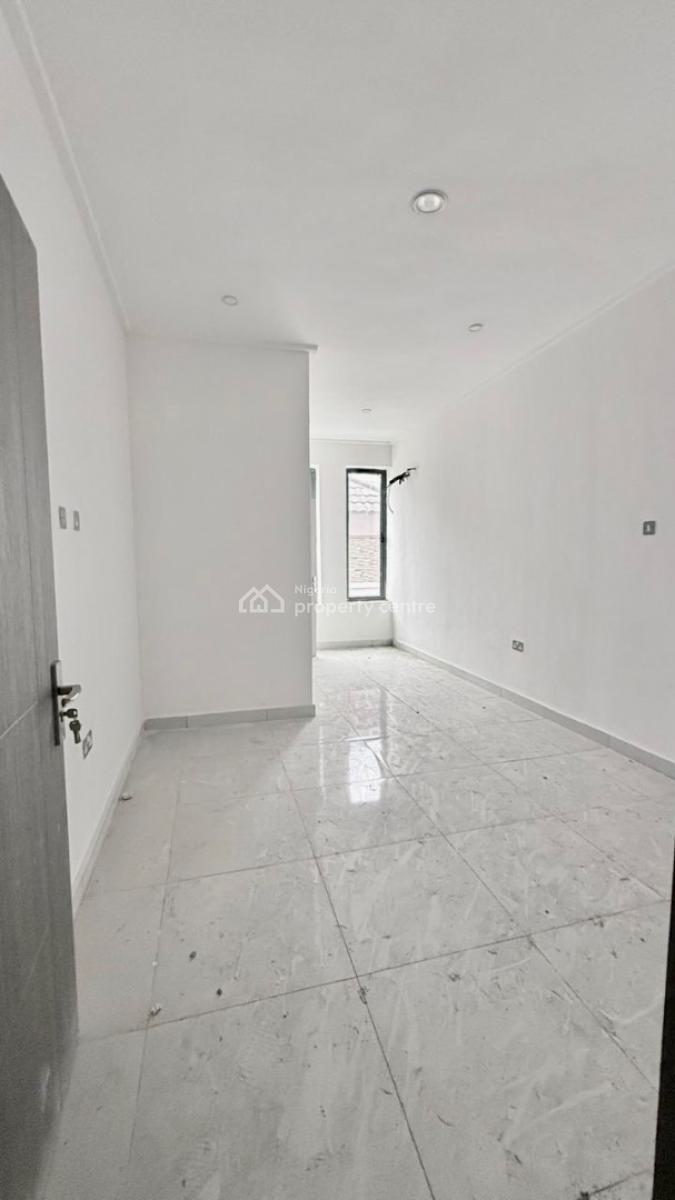 Brand New Very Spacious 3 Bedroom Terrace Duplex with Bq, Chevron, Lekki, Lagos, Terraced Duplex for Sale
