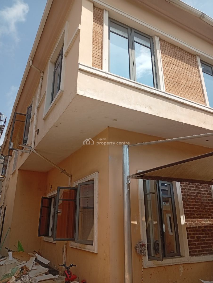 Fairly Used 4 Bedroom Detached Duplex with Bq, Chevron Drive/uba Road, Lekki, Lagos, Detached Duplex for Sale