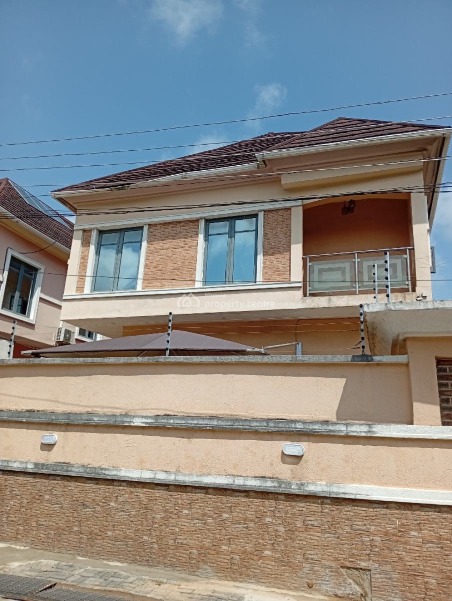 Fairly Used 4 Bedroom Detached Duplex with Bq, Chevron Drive/uba Road, Lekki, Lagos, Detached Duplex for Sale