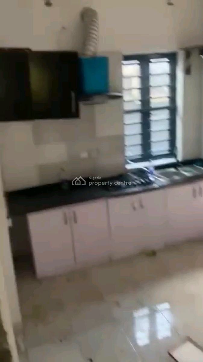 Standard and Executive Mini Flat Duplex, Olowora, Magodo, Lagos, Mini Flat (room and Parlour) for Rent