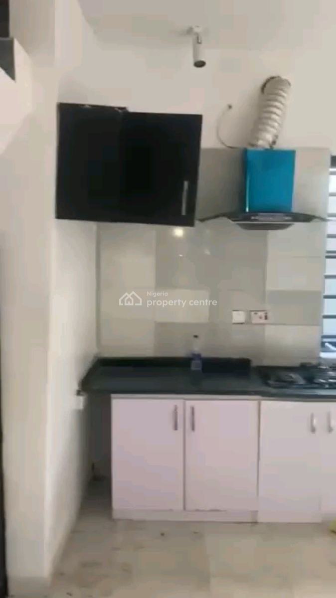 Standard and Executive Mini Flat Duplex, Olowora, Magodo, Lagos, Mini Flat (room and Parlour) for Rent