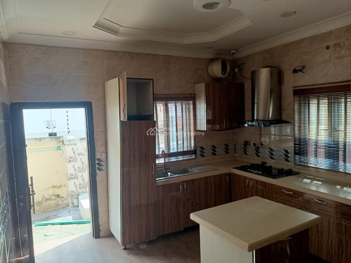 5 Bedroom Detached House, Omole Phase 1, Ikeja, Lagos, Detached Duplex for Sale