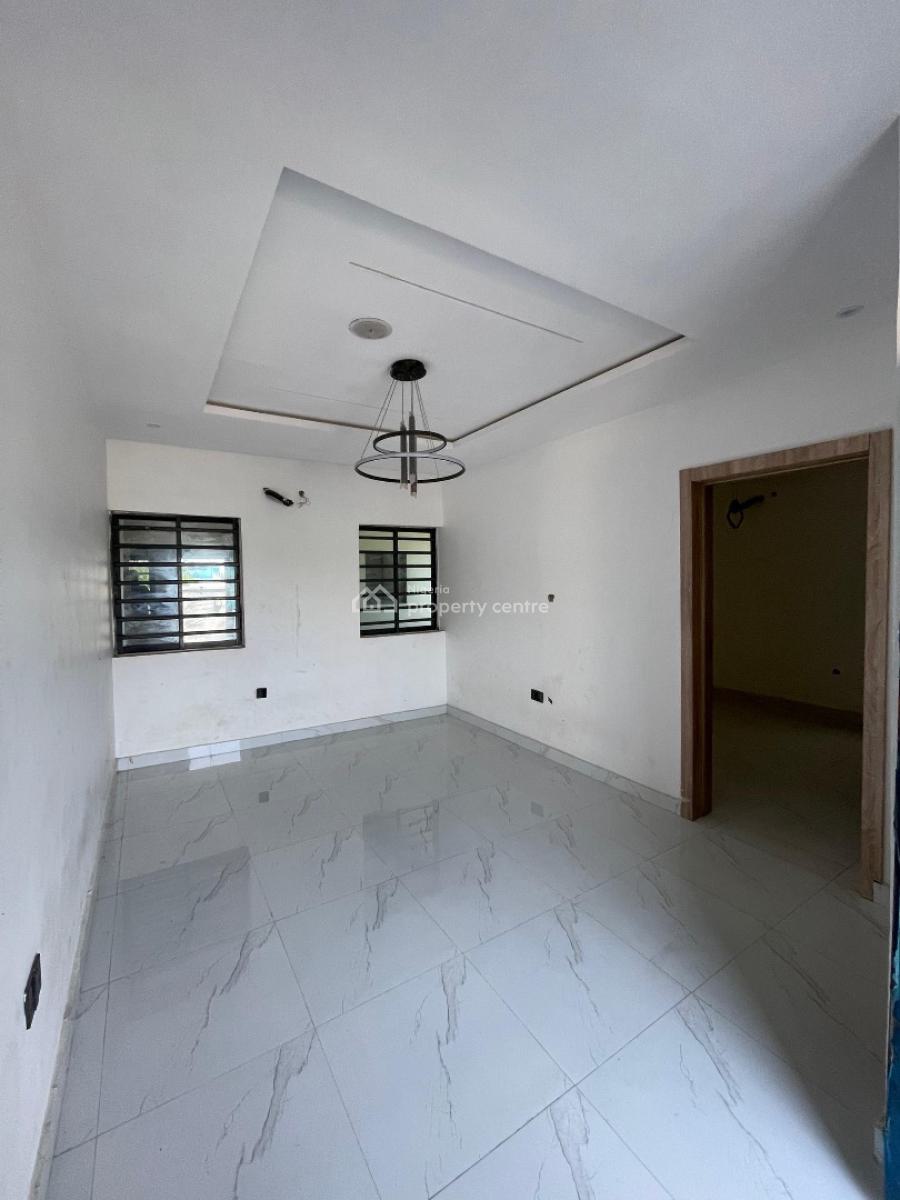 1 Bedroom Apartment, Ologolo, Lekki, Lagos, Mini Flat (room and Parlour) for Rent