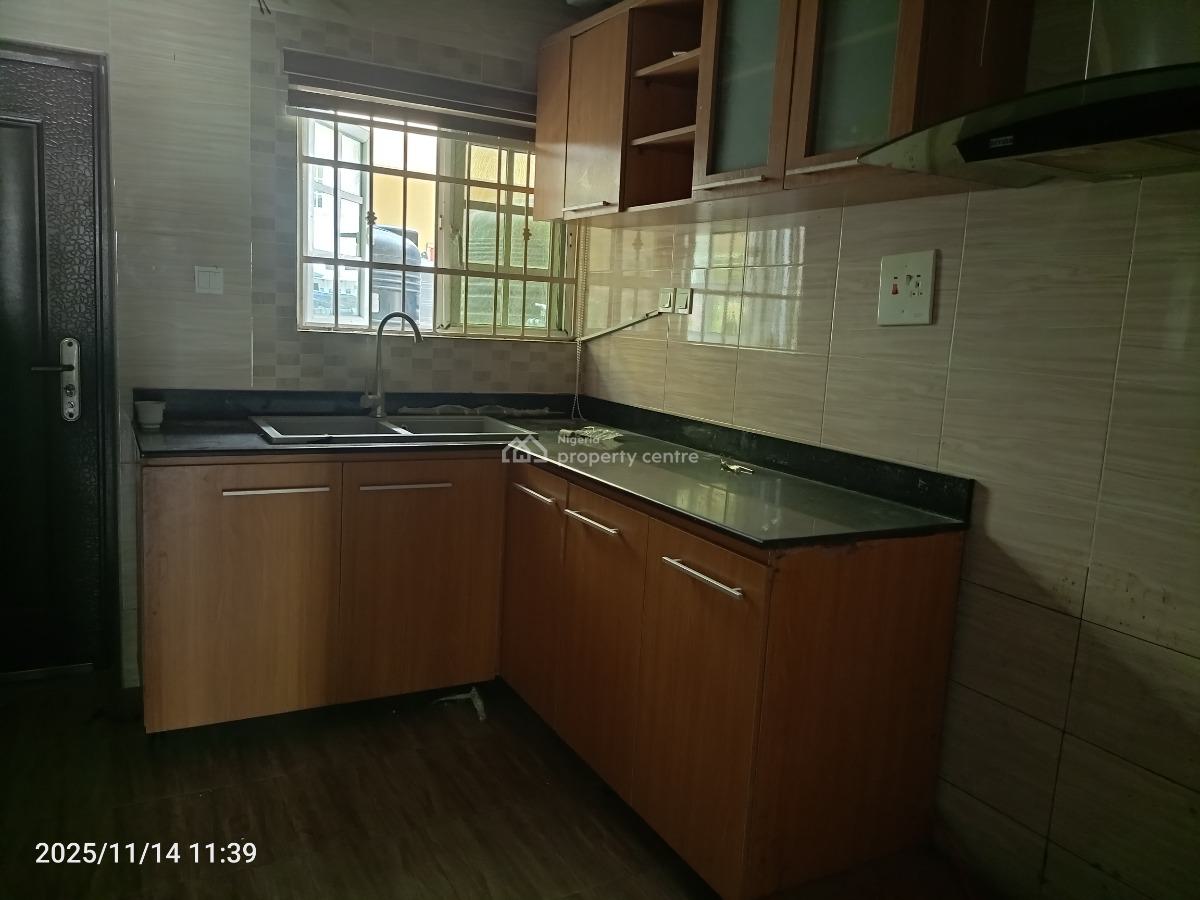 3 Bedroom Luxurious Terrace Duplex, By General Paint, Alasia, Ajah, Lagos, Terraced Duplex for Rent