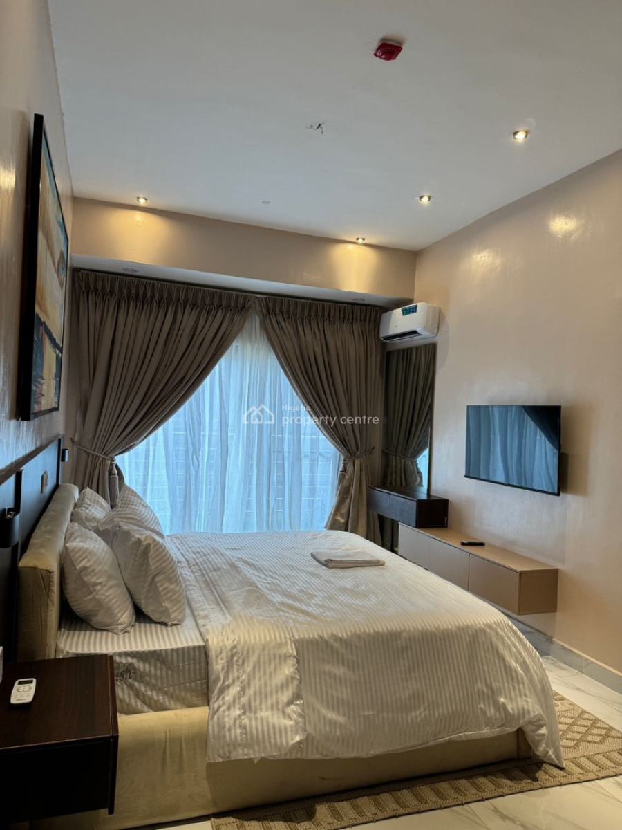 Luxurious 1 Bedroom Apartment, Lekki Phase 1, Lekki, Lagos, Flat / Apartment Short Let