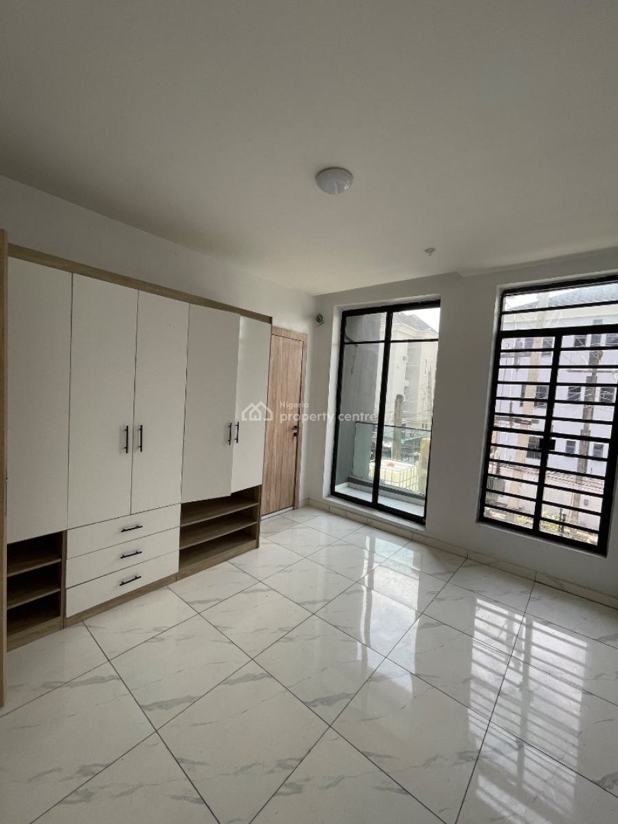 Beautifully Finished 2 Bedroom Apartment, Ilasan, Lekki, Lagos, Flat / Apartment for Sale