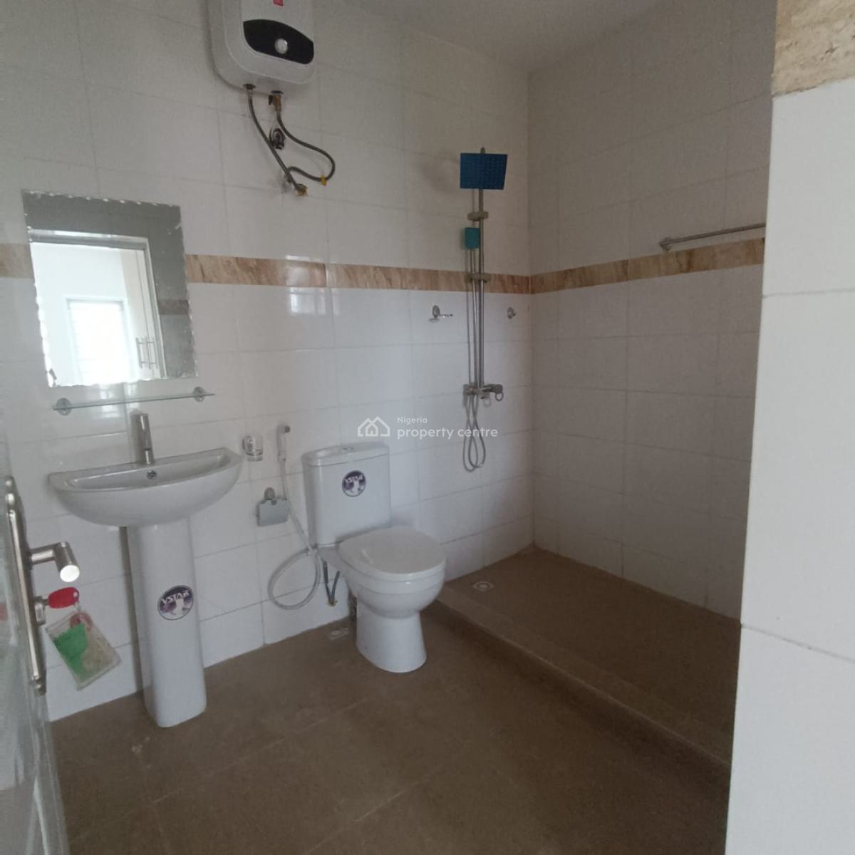 Spacious 3 Bedroom Ground Floor Apartment, Katampe (main), Katampe, Abuja, Flat / Apartment for Rent