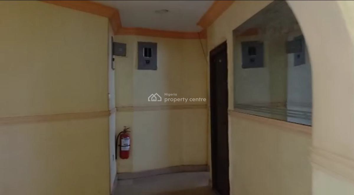 11 Rooms Hotel  in Strategic Environment, Mowe, Mowe Town, Ogun, Hotel / Guest House for Sale