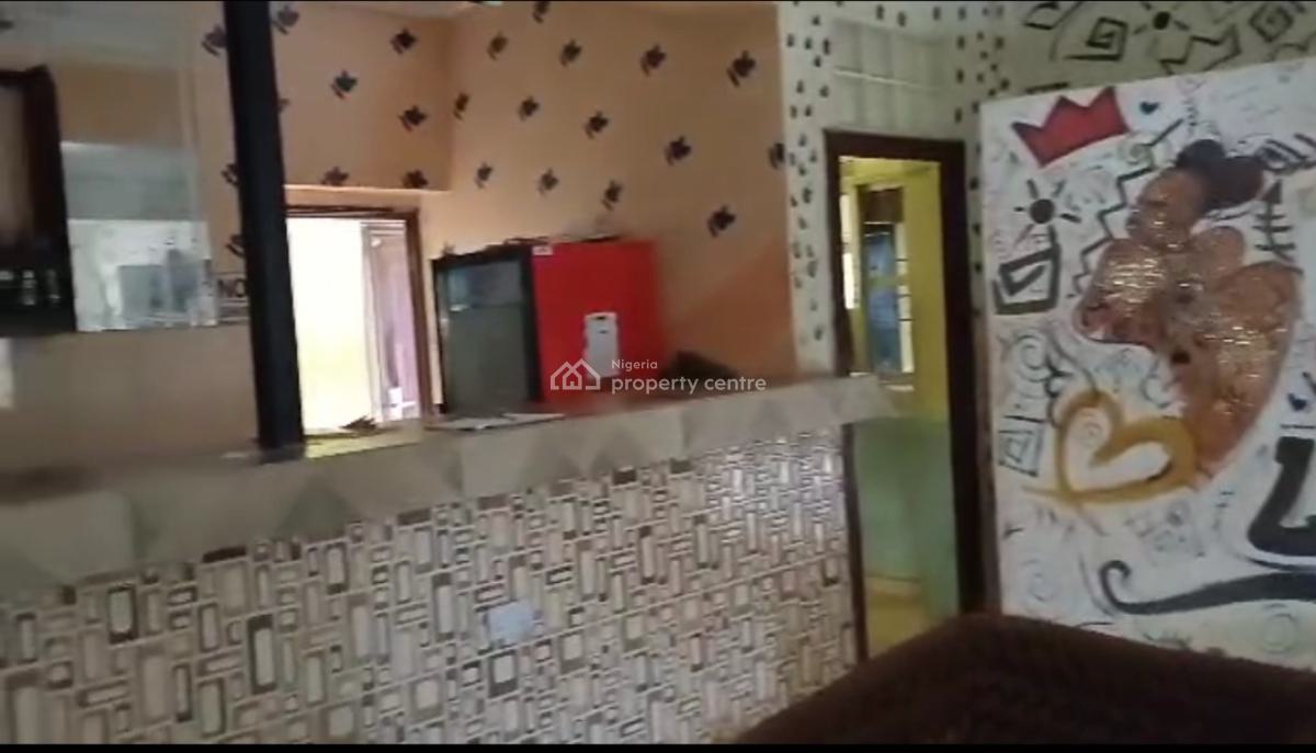 11 Rooms Hotel  in Strategic Environment, Mowe, Mowe Town, Ogun, Hotel / Guest House for Sale