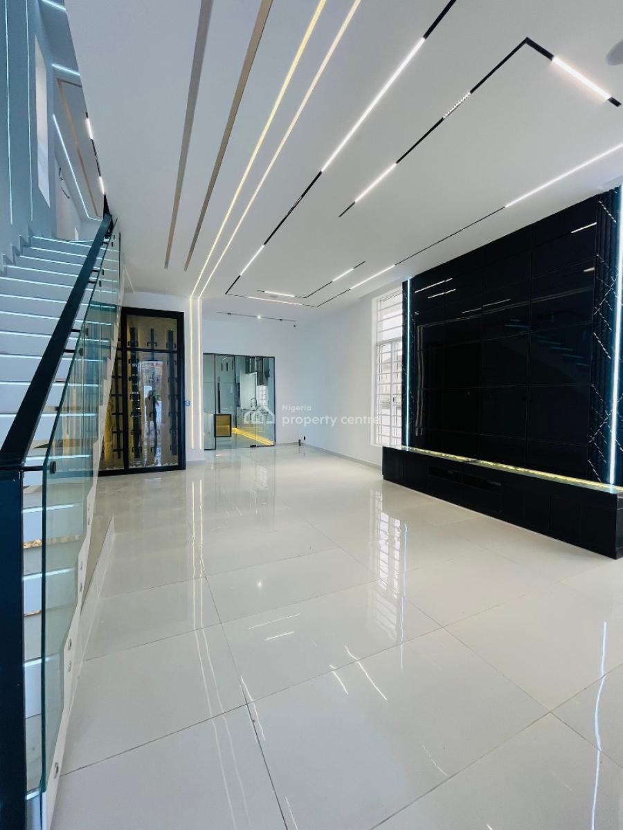 Exquisitely Built 5 Bedroom Luxury  Detached  Smart Home with Swimming Pool, Ologolo, Lekki, Lagos, Detached Duplex for Sale