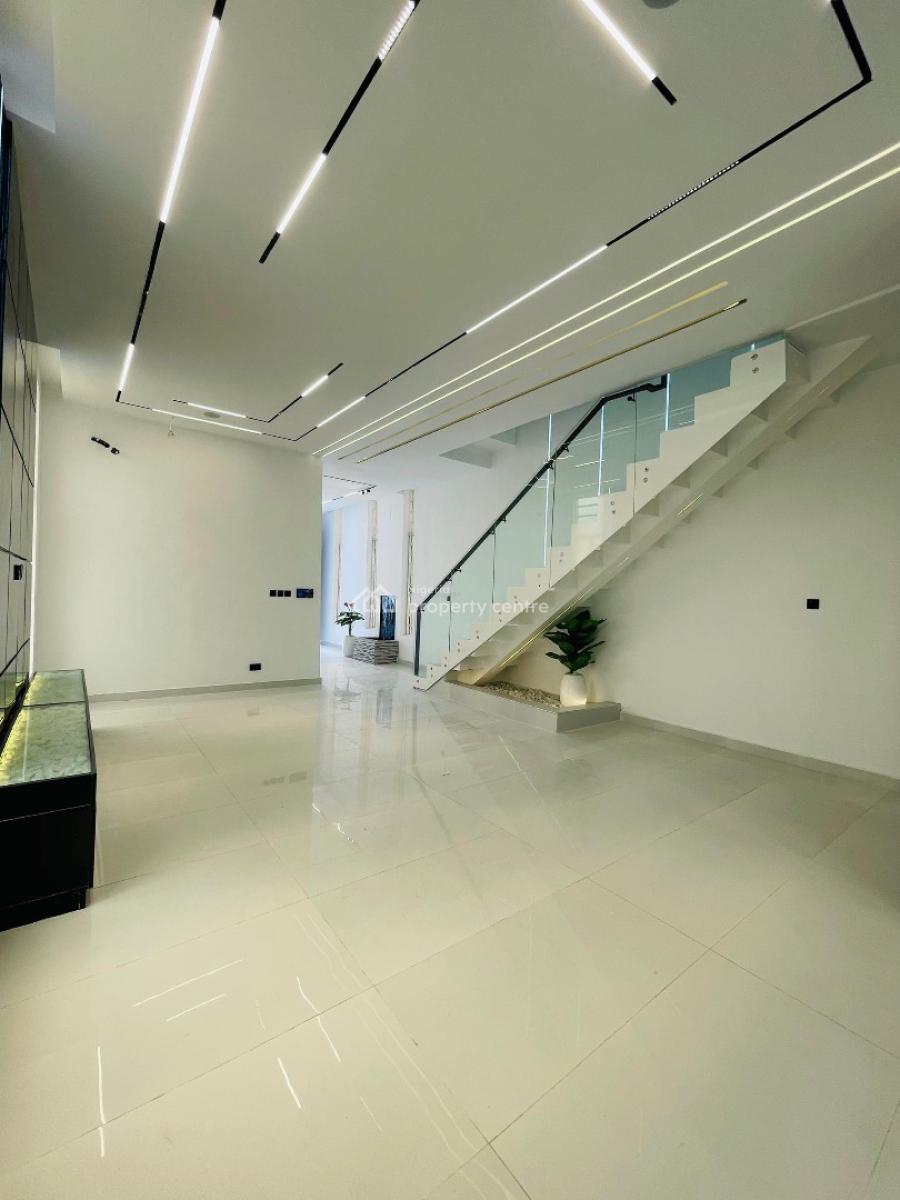 Exquisitely Built 5 Bedroom Luxury  Detached  Smart Home with Swimming Pool, Ologolo, Lekki, Lagos, Detached Duplex for Sale