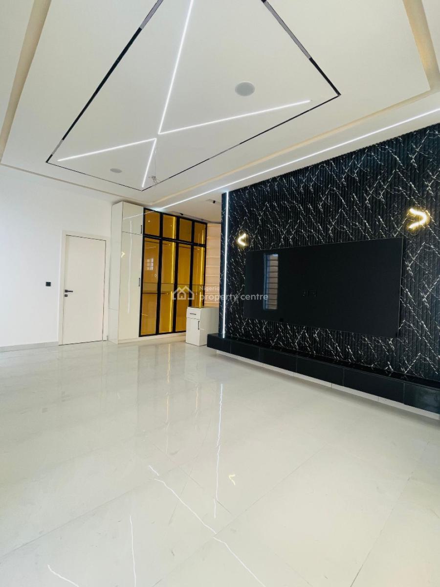 Exquisitely Built 5 Bedroom Luxury  Detached  Smart Home with Swimming Pool, Ologolo, Lekki, Lagos, Detached Duplex for Sale