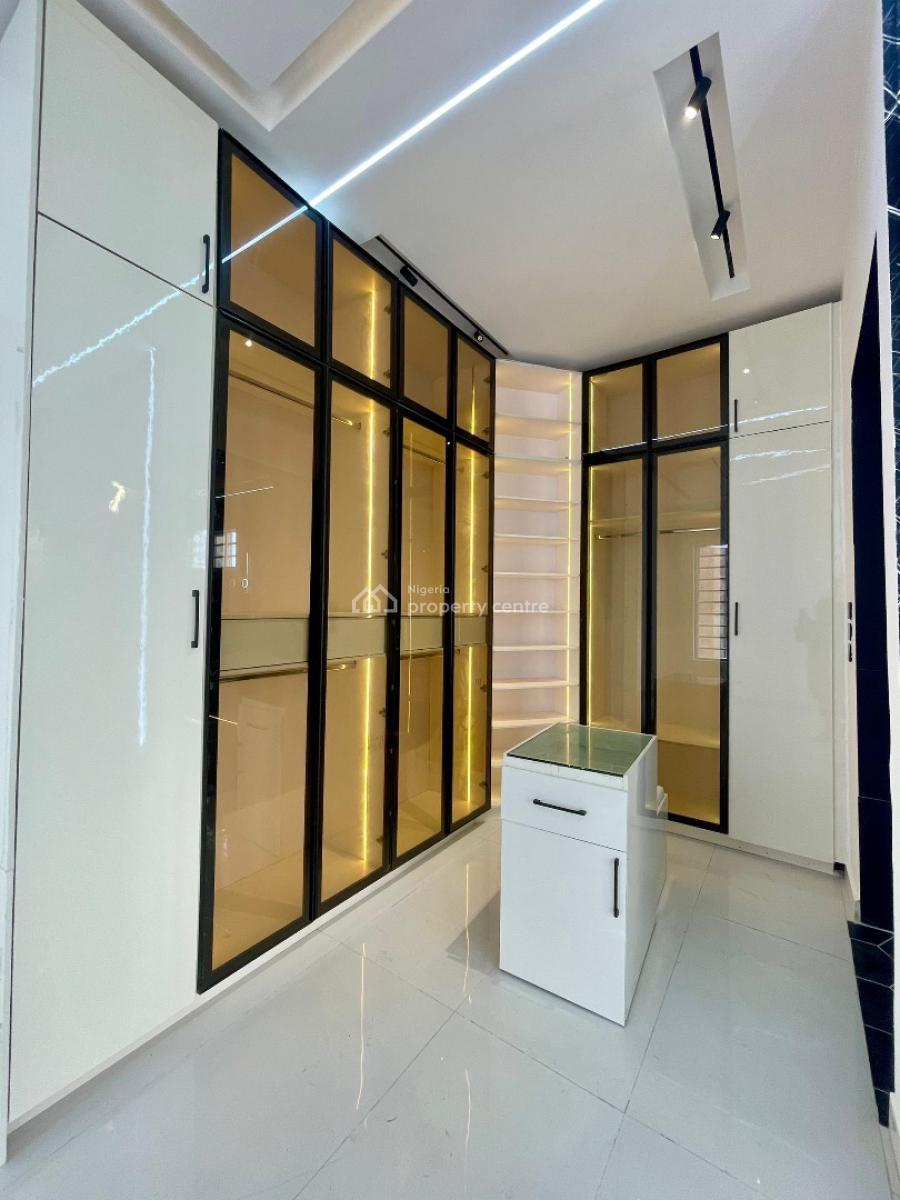 Exquisitely Built 5 Bedroom Luxury  Detached  Smart Home with Swimming Pool, Ologolo, Lekki, Lagos, Detached Duplex for Sale