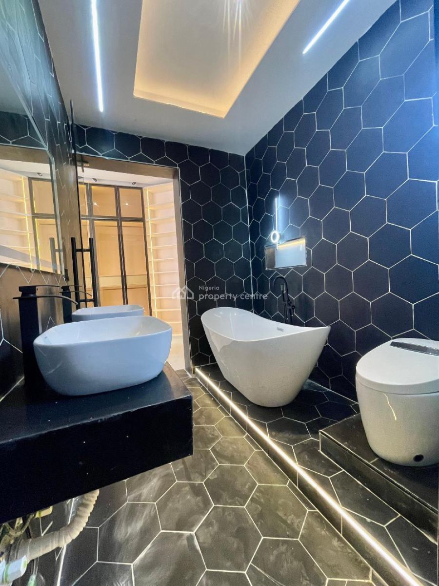 Exquisitely Built 5 Bedroom Luxury  Detached  Smart Home with Swimming Pool, Ologolo, Lekki, Lagos, Detached Duplex for Sale