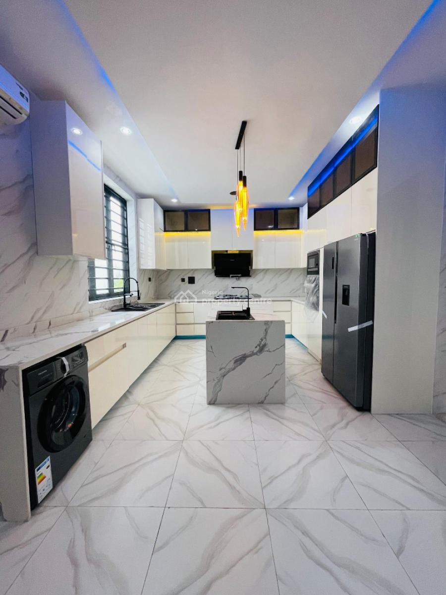 Gorgeously Perched Luxury 5 Bedroom Smart Home with Swimming Pool, Gym, Chevron, Lekki, Lagos, Detached Duplex for Sale
