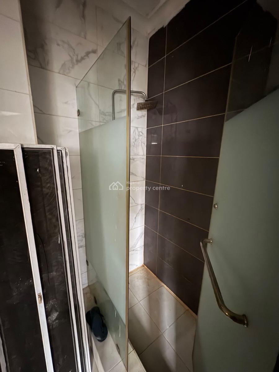 Studio/self Con, Spg Road Before Before Igboefon Traffic Light, Agungi, Lekki, Lagos, Self Contain (single Rooms) for Rent