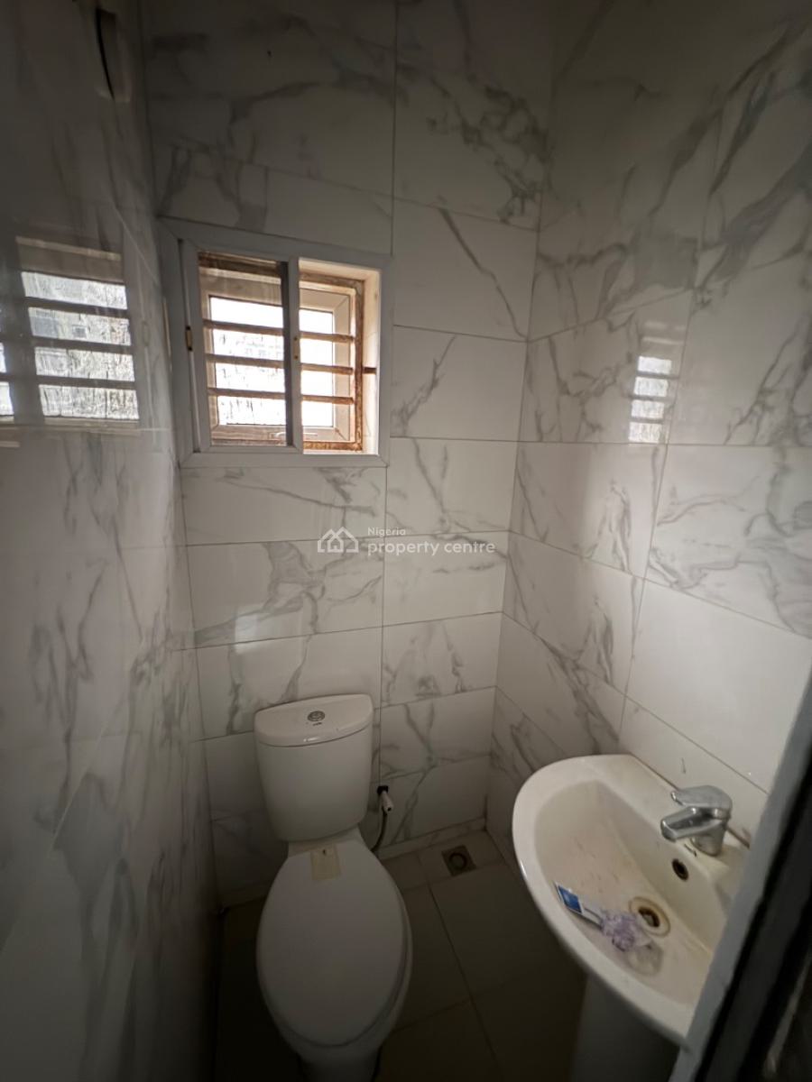 Studio/self Con, Spg Road Before Before Igboefon Traffic Light, Agungi, Lekki, Lagos, Self Contain (single Rooms) for Rent