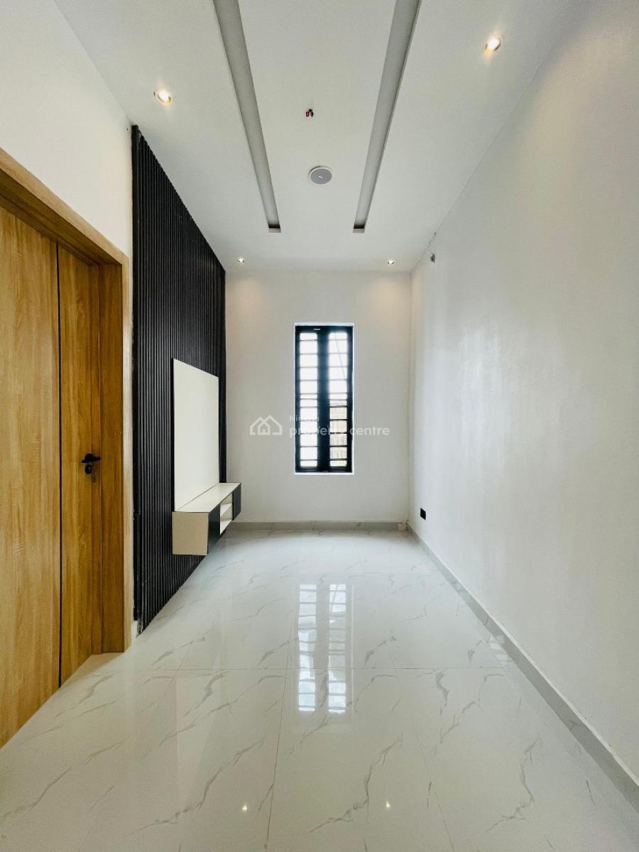 Neatly Carved 4 Bedroom Semi-detached Duplex with Bq, Ajah, Lagos, Semi-detached Duplex for Sale