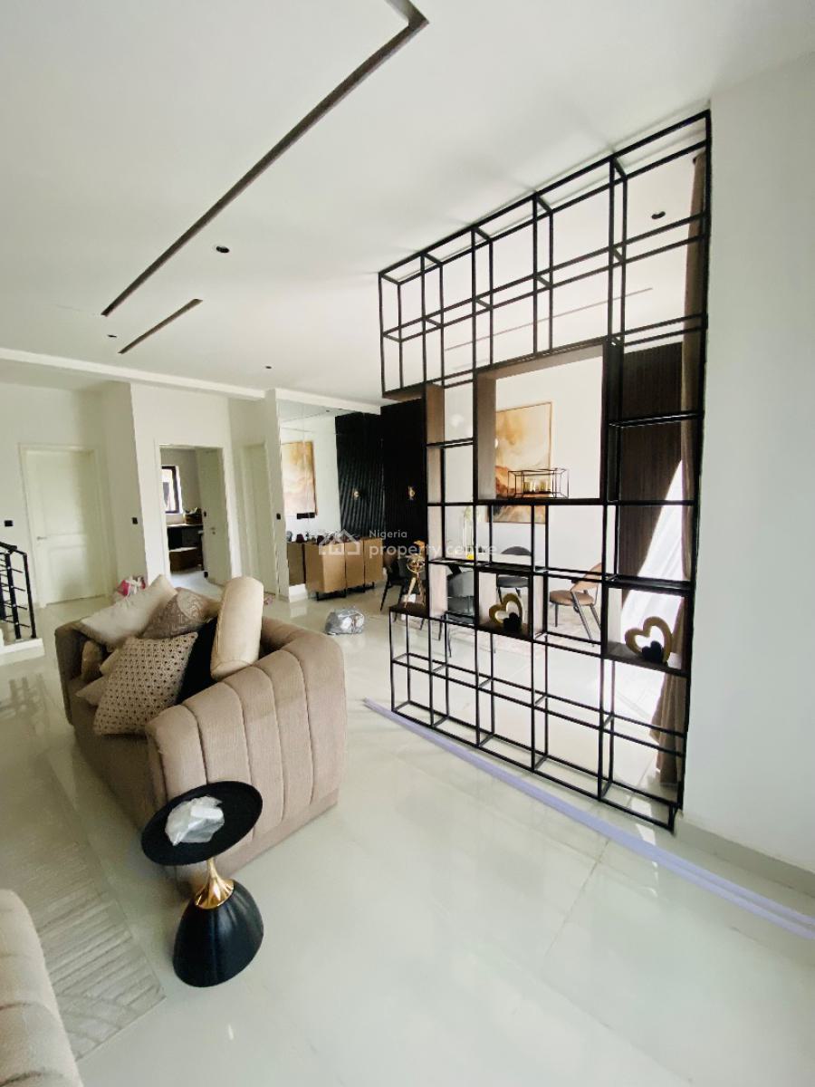 Contemporary 4-bedroom Semi-detached Home, Lekki Phase 1, Lekki, Lagos, Semi-detached Duplex for Sale