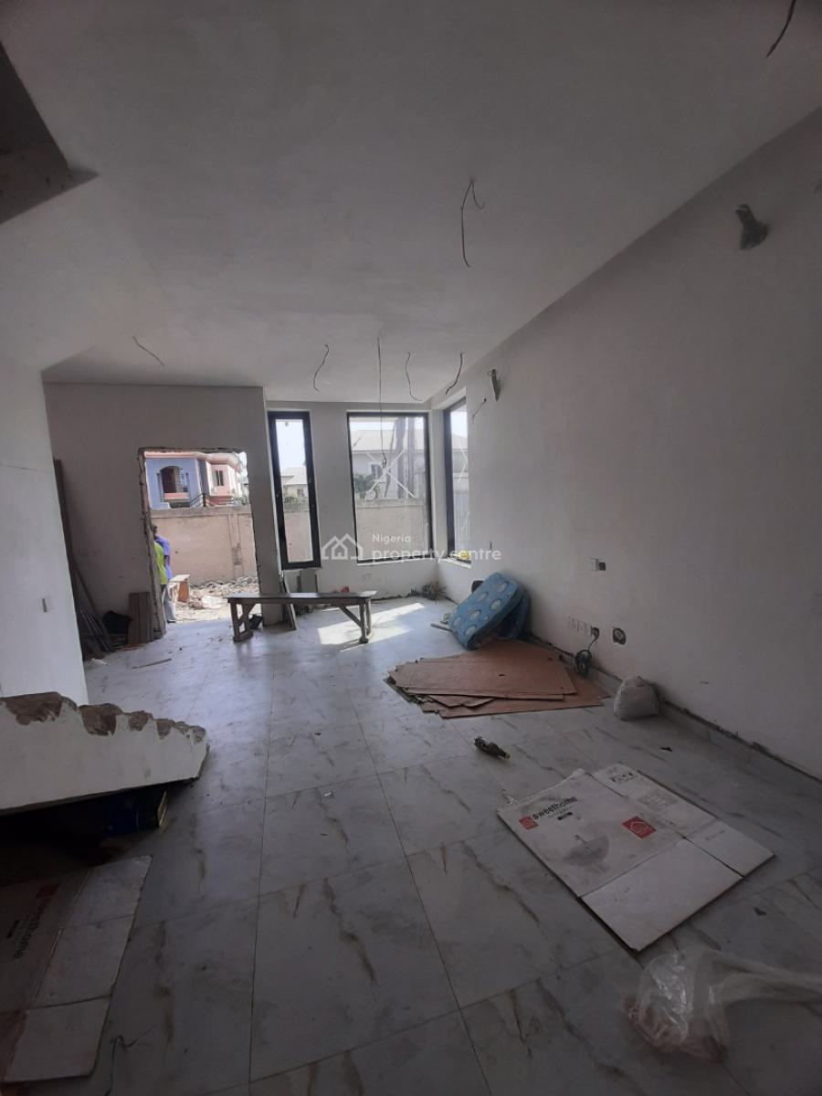4 Bedrooms, Lekki Phase 1, Lekki, Lagos, Semi-detached Duplex for Sale