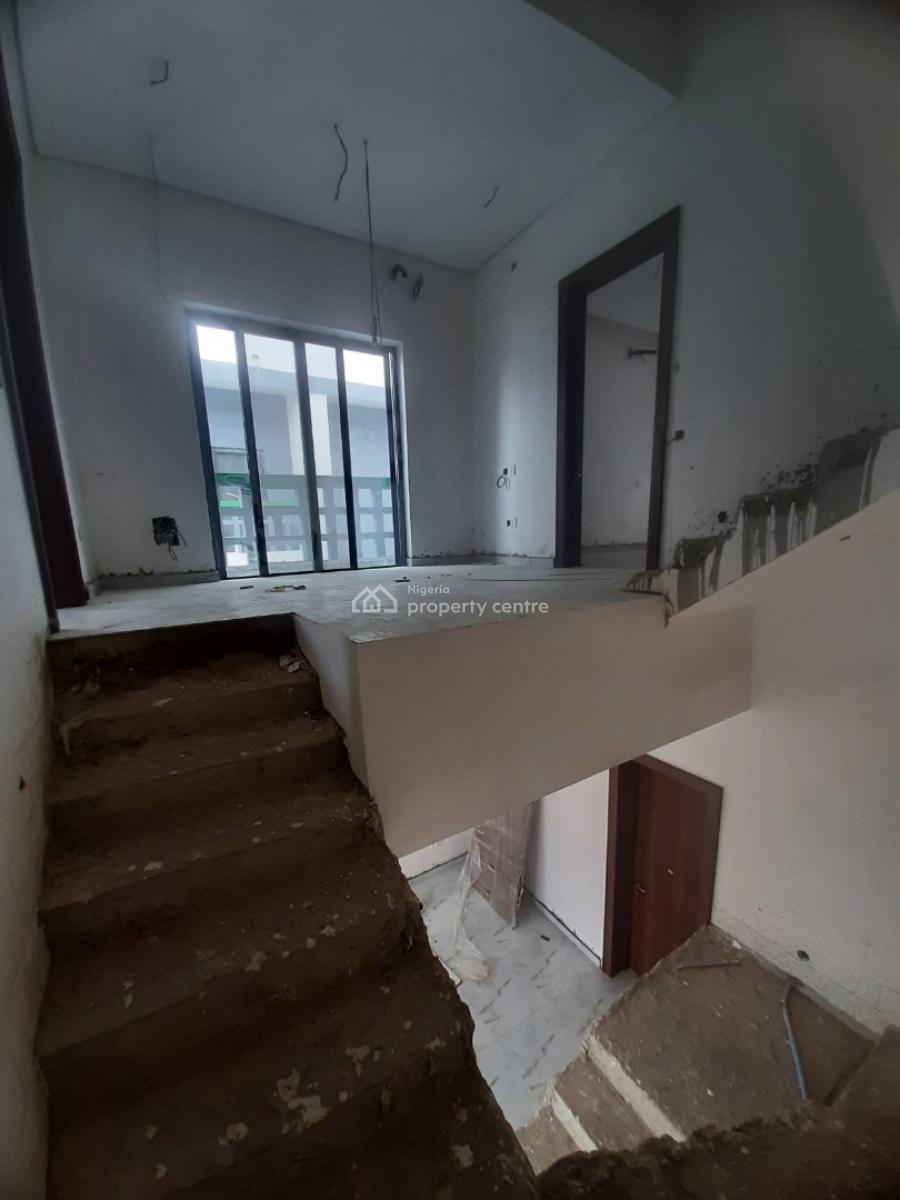 4 Bedrooms, Lekki Phase 1, Lekki, Lagos, Semi-detached Duplex for Sale