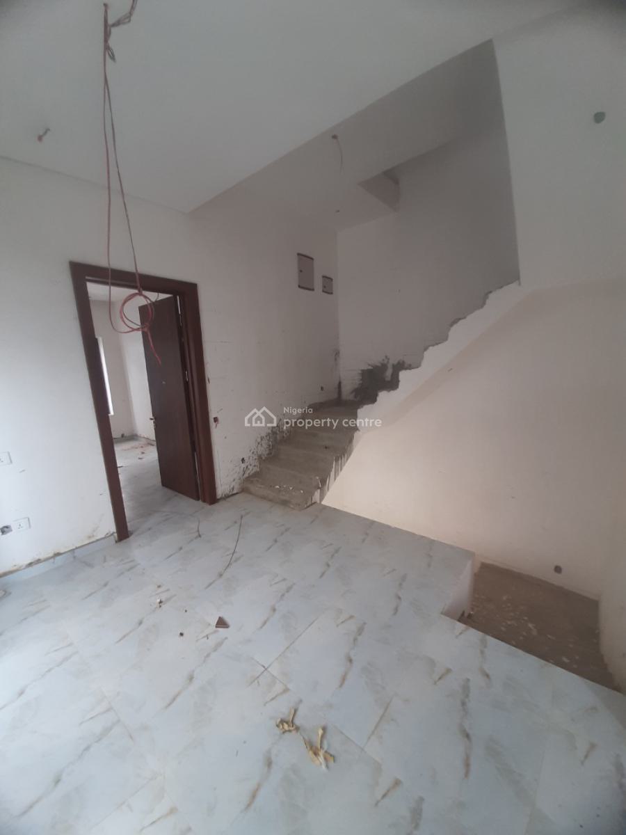 4 Bedrooms, Lekki Phase 1, Lekki, Lagos, Semi-detached Duplex for Sale