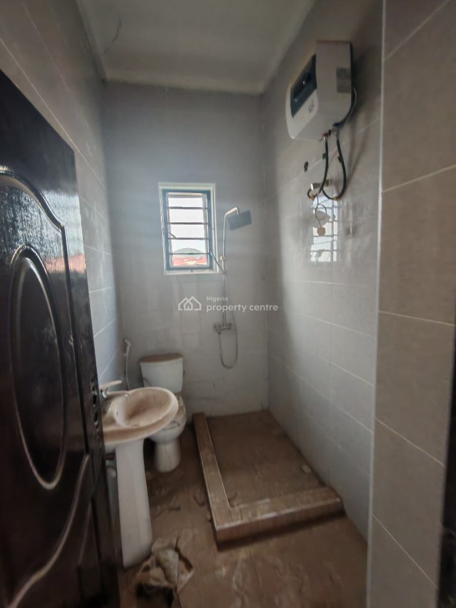 New 3 Bedroom Flat, Wuye, Abuja, Block of Flats for Sale