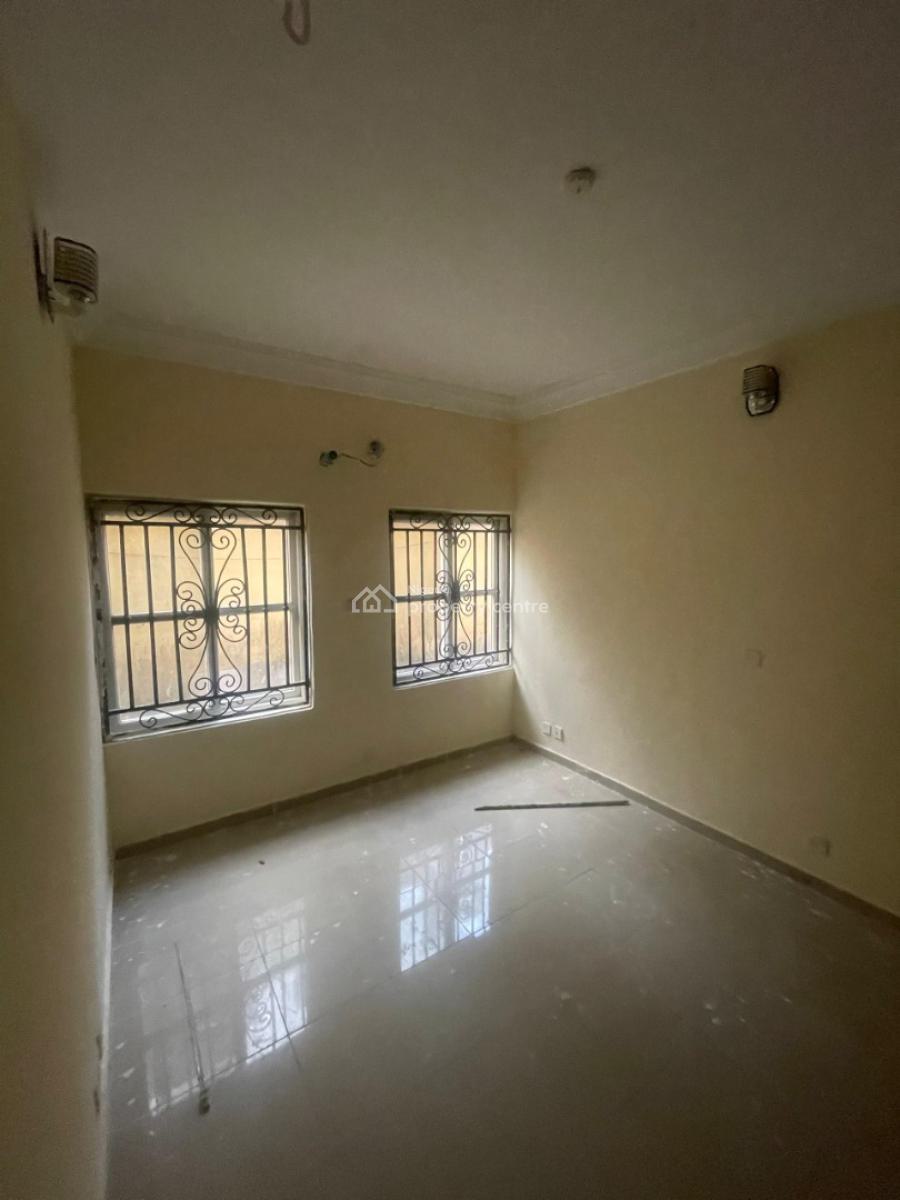 Spacious 3 Bedroom Flat, Opposite Emerald Estate, Ajah, Lagos, Flat / Apartment for Rent