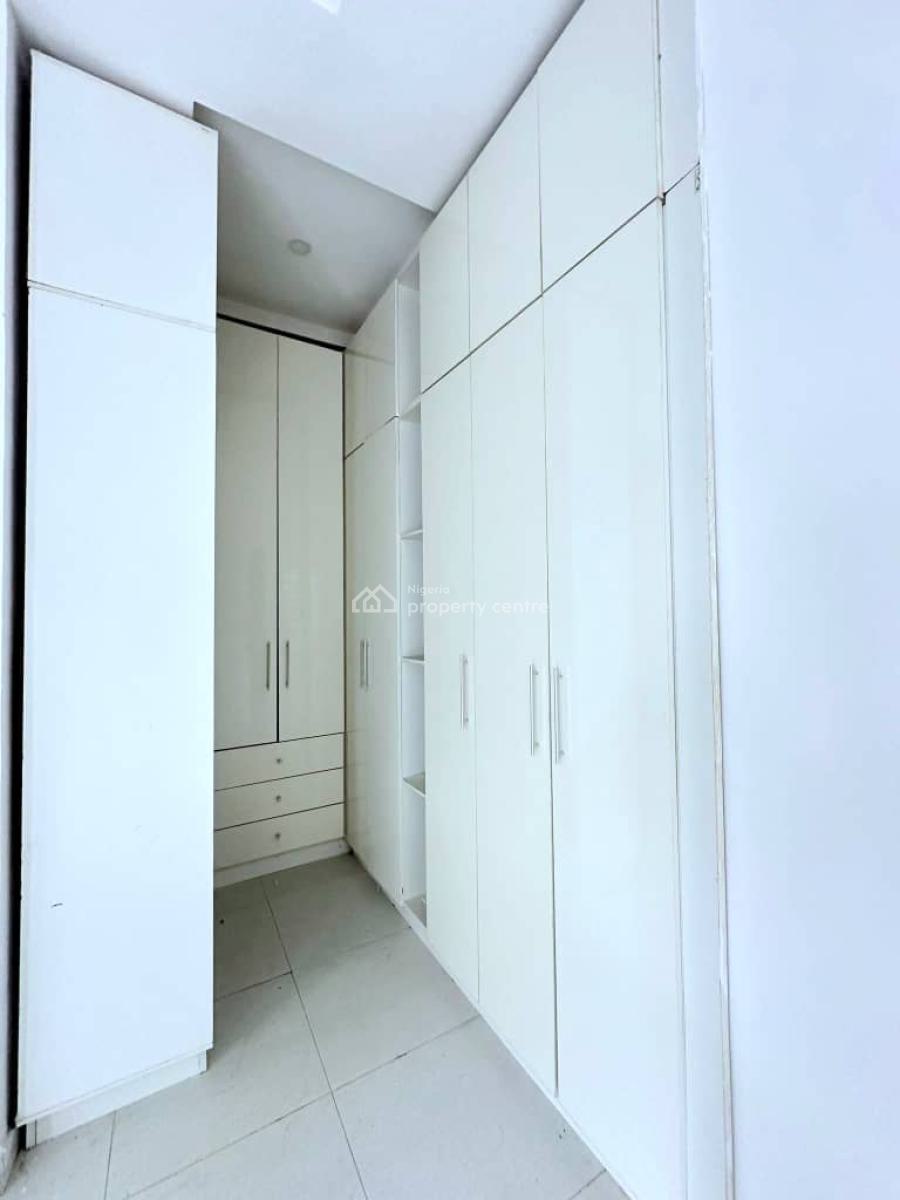 Well-built Spacious  4-bedroom Semi-detached Duplex, Orchid Road, Lekki, Lagos, Semi-detached Duplex for Sale