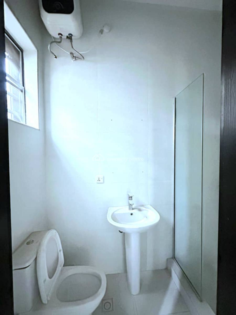 Well-built Spacious  4-bedroom Semi-detached Duplex, Orchid Road, Lekki, Lagos, Semi-detached Duplex for Sale