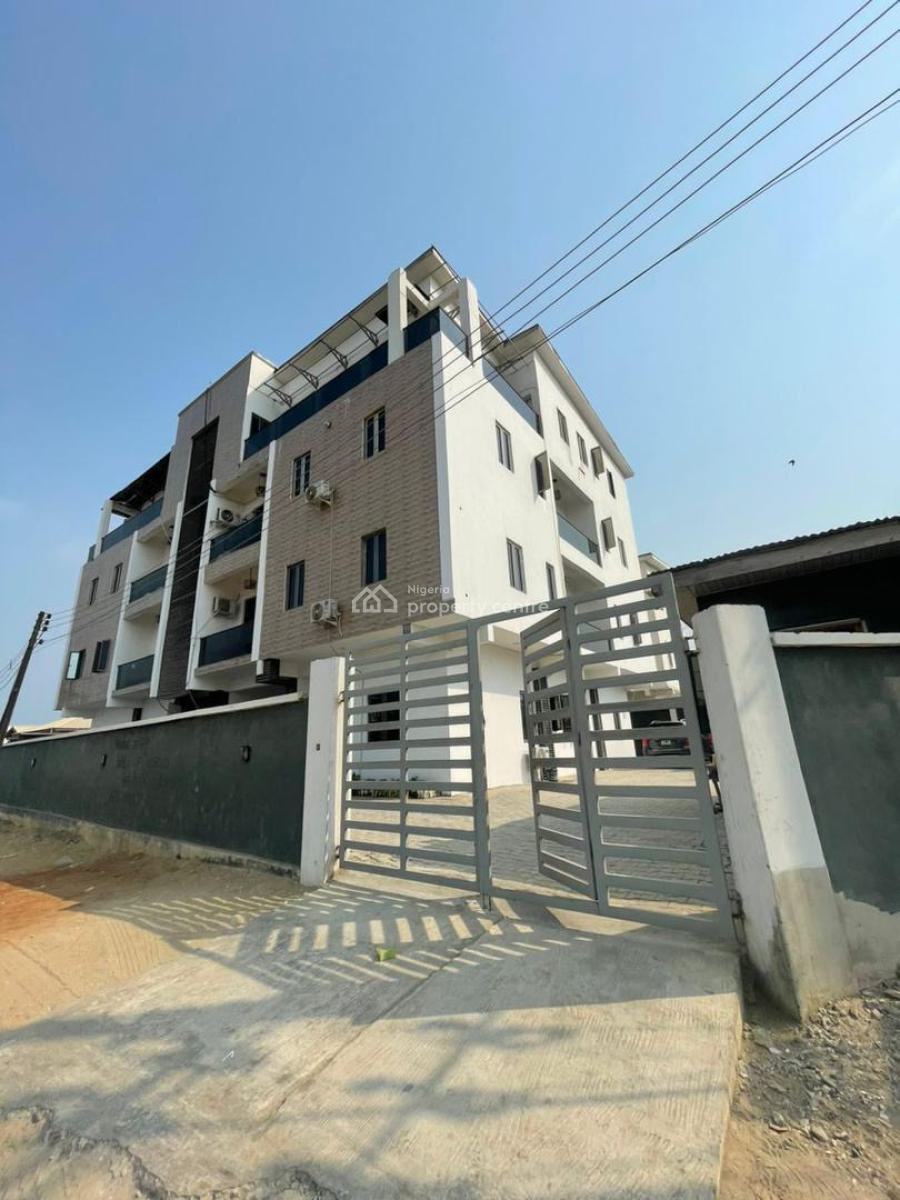 Spacious 2 Bedroom Apartment, Ologolo, Lekki, Lagos, Flat / Apartment for Sale