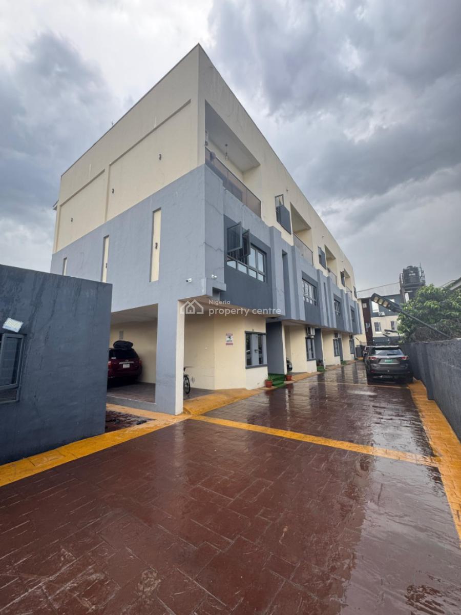 Lovely 4 Bedroom Terrace Duplex with Bq, Surulere, Lagos, Terraced Duplex for Sale