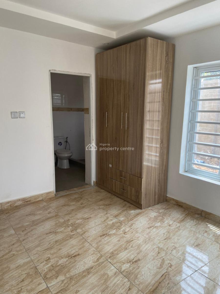 Brand New  Fully Serviced 3 Bedroom Flat on Ground Floor, By Nicon Junction, Maitama, Katampe (main), Katampe, Abuja, Flat / Apartment for Rent