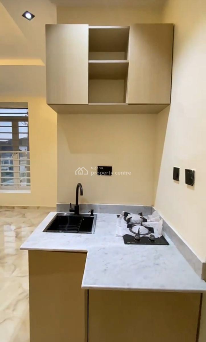 Compact Studio Apartment -upstairs - { Video Available}, Bera Estate Chevron, Lekki, Lagos, Self Contain (single Rooms) for Rent