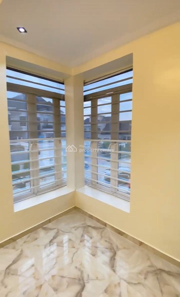 Compact Studio Apartment -upstairs - { Video Available}, Bera Estate Chevron, Lekki, Lagos, Self Contain (single Rooms) for Rent